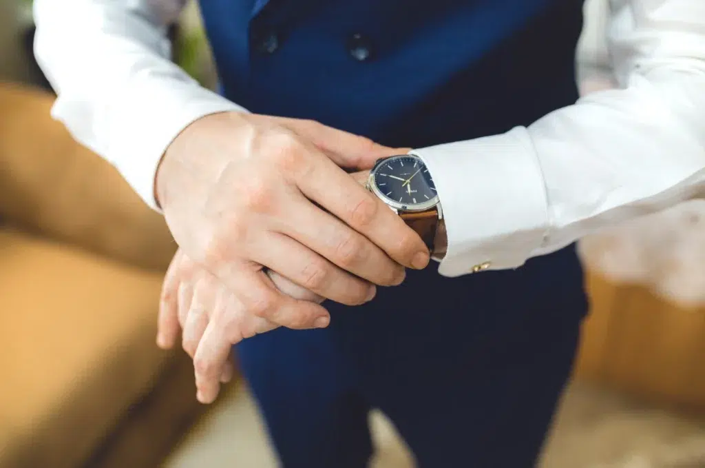 Wedding reception exit etiquette | Time It Well