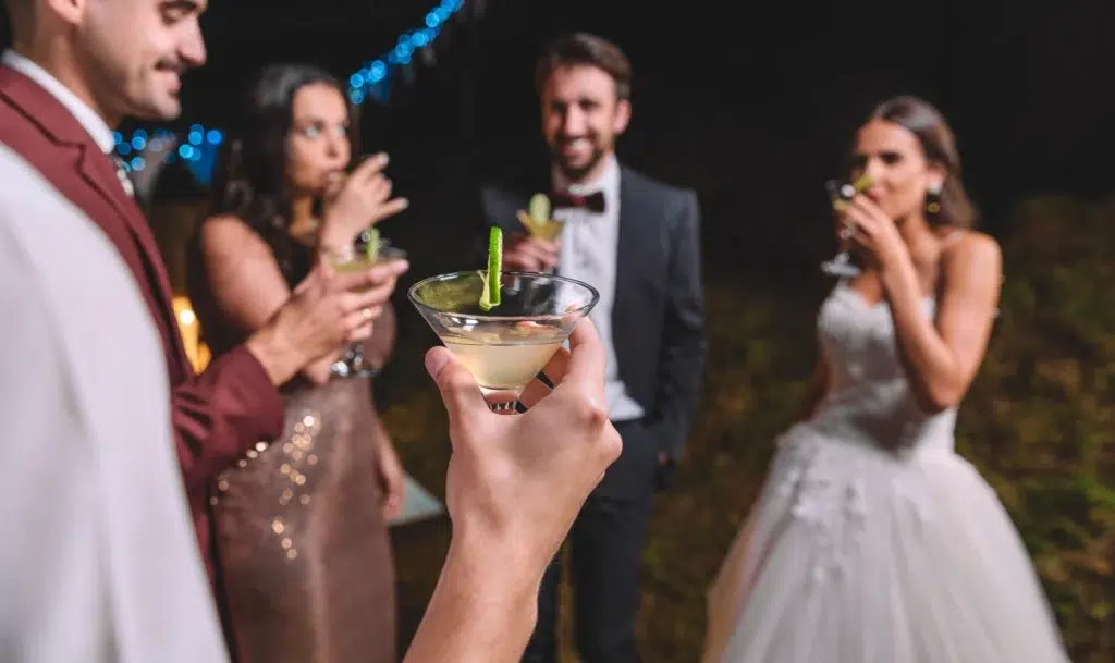 Wedding reception exit etiquette | Featured Image